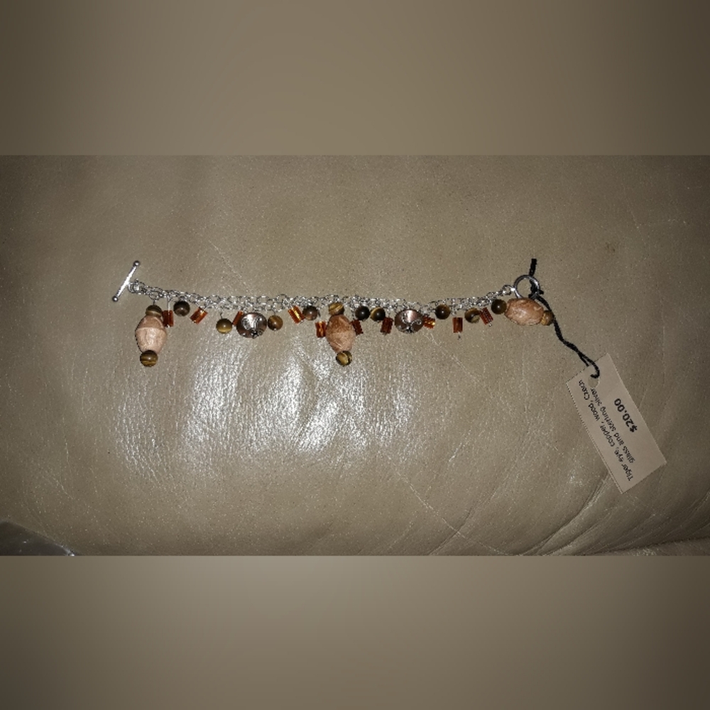 Elegant Beaded Bracelet in Gold and Brown